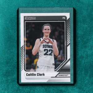 Caitlin Clark #11