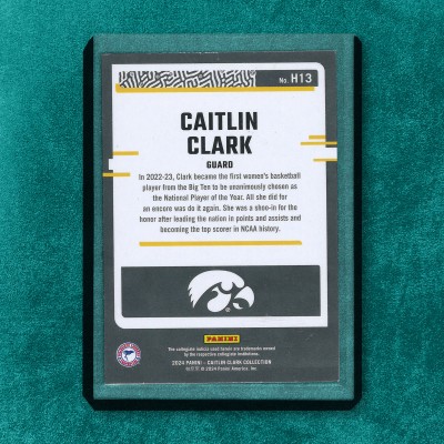 Caitlin Clark #H13