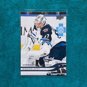 Connor Hellebuyck #194