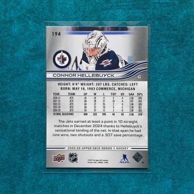 Connor Hellebuyck #194