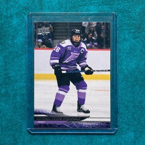 Kendall Coyne Schofield #39