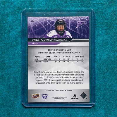 Kendall Coyne Schofield #39