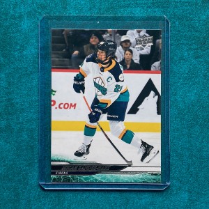 Micah Zandee Hart #40